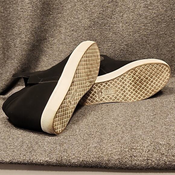 BRASH Black Faux Suede Hi Top Hidden Wedge Slip On Fashion Sneakers Womens 6 - Picture 9 of 10